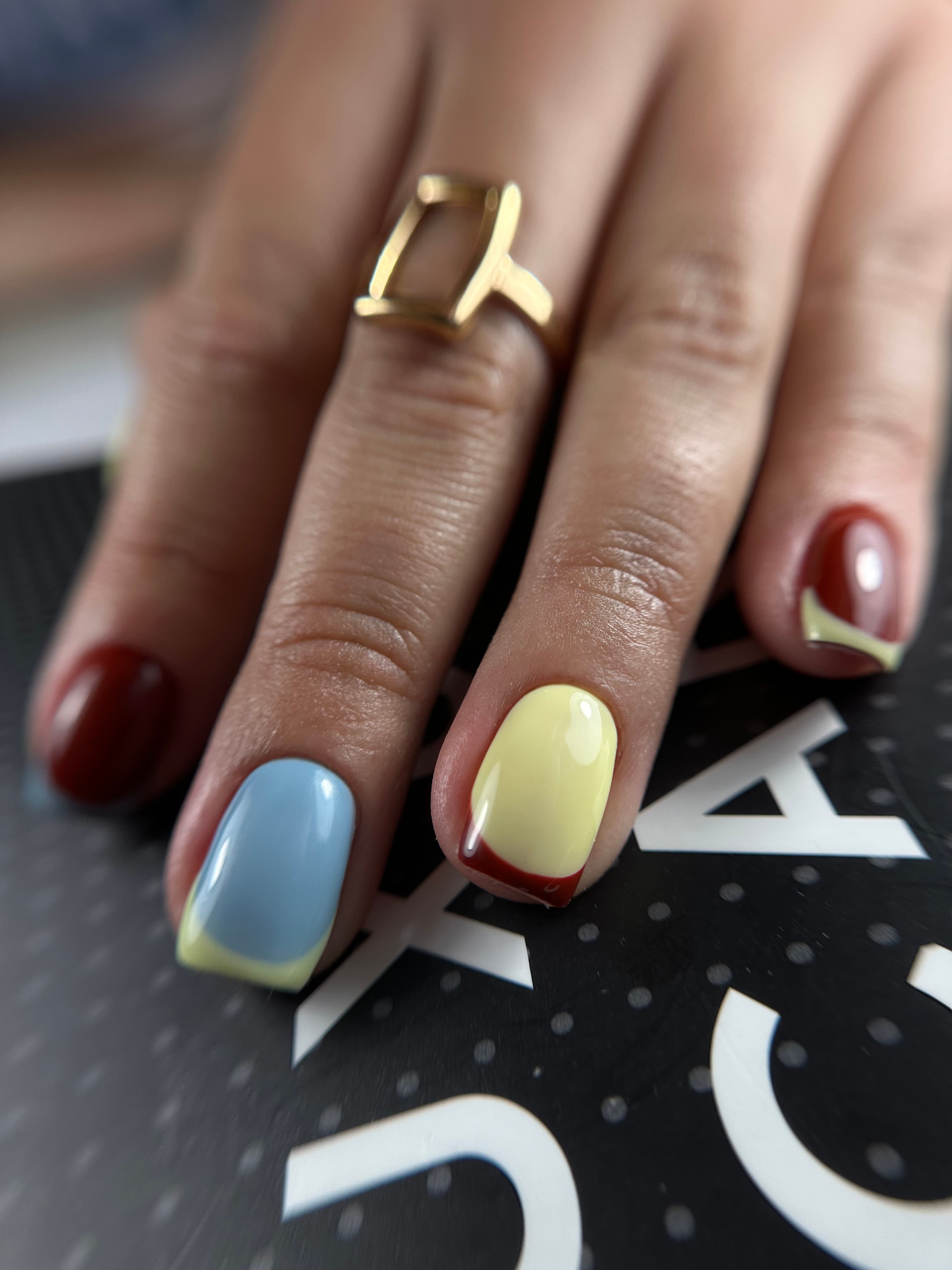 Manicura Rusa con Builder Gel